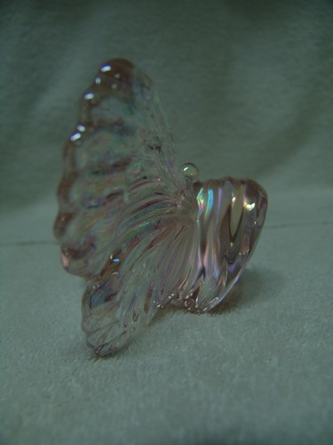 VINTAGE BEAUTIFUL PINK GLASS LARGE BUTTERFLY PAPERWEIGHT TAIWAN - Picture 5 of 7