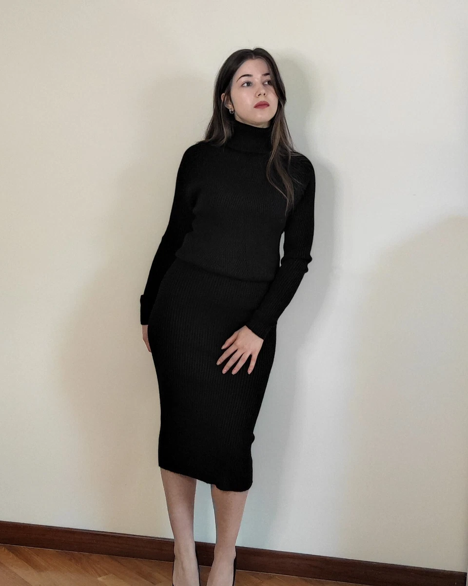 Completo 2 Pezzi In Maglia: Crop Top E Gonna Lunga Per Un Look Chic E Sexy