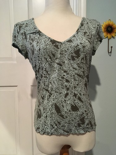 Vintage Old Navy Women's Top Hippy Stretch knit Short Sleeve v Neck Size Medium