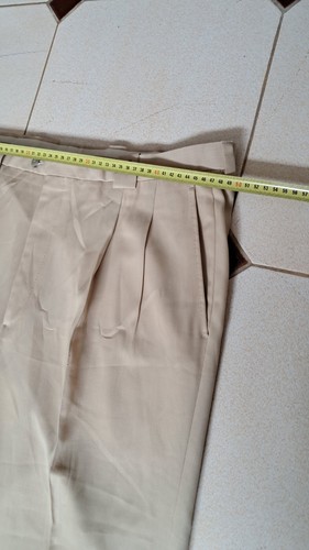 Burberrys of London Men’s Beige Dress Pants - Classic Fit, Size 48 - Picture 4 of 10