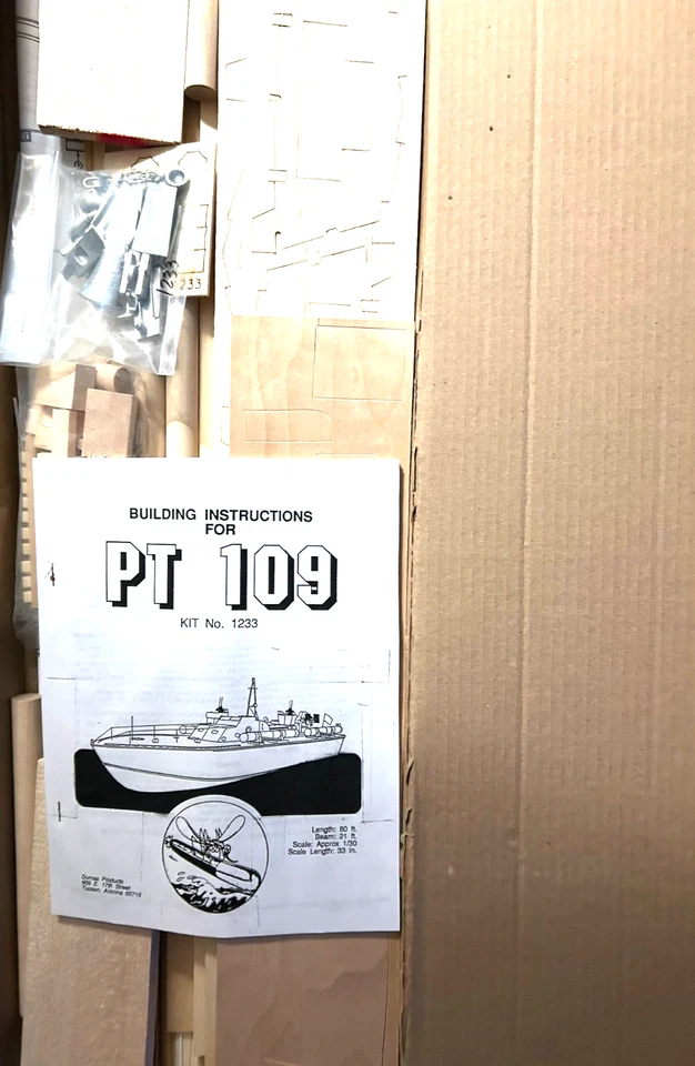 Dumas Pt 109  Model Boat Kit  RARE! COMPLETE  NEW  33INCHES LONG - Image 4 of 4
