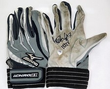 Ichiro Suzuki Glove Worn, Autographed, with Certificate of Authenticity, Seattle