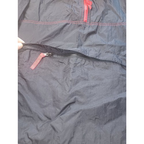 Traje de chándal vintage de nailon para hombre talla mediana negro y rojo ajustable años 80 - Imagen 8 de 11