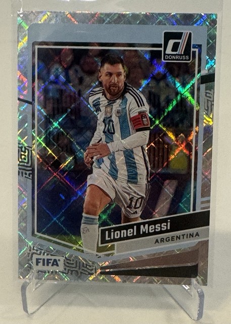 2023-24 Panini Donruss Soccer Lionel Messi Diamonds Parallel #1 Argentina 🇦🇷