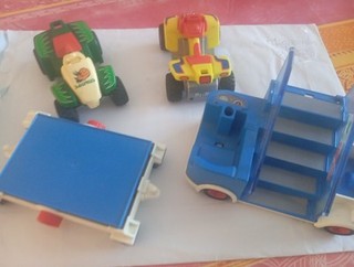 Lots De 2 Voitures Playmobils Et Accessoires