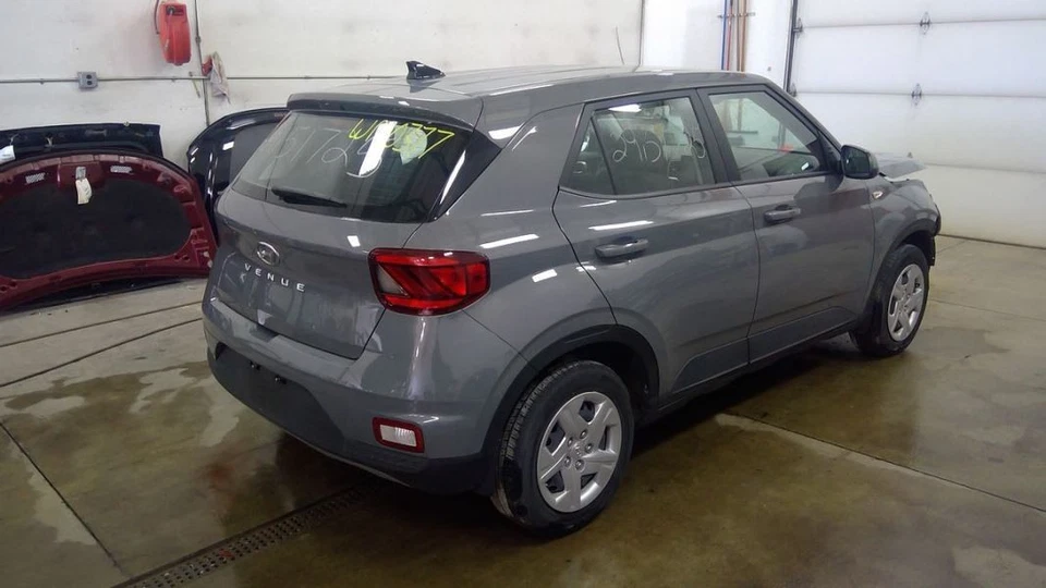 2020-24 Hyundai Venue Roof Air Bag Passenger Right 80420K2000 2249414 - Image 4 of 4