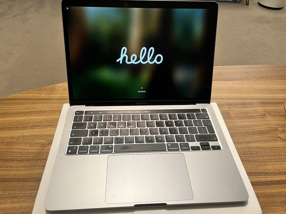 Apple MacBook Pro 13" M1 · 16GB · 1TB, photo 1 of 5