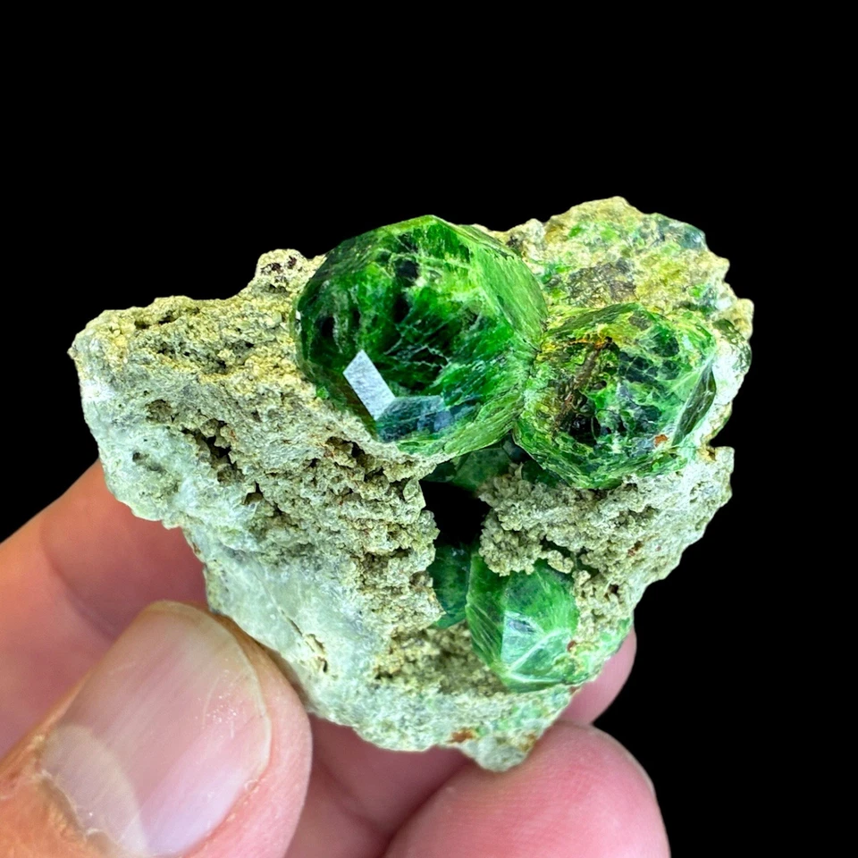 Natural Green demantoid garnet crystal cluster on Matrix, rare Andradite Mineral - Image 4 of 4