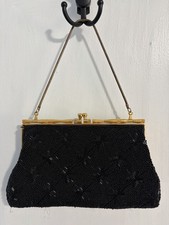 VTG Black Beaded Evening Bag Gold Toned Frame Kiss Lock Chain Made In Hong Kong