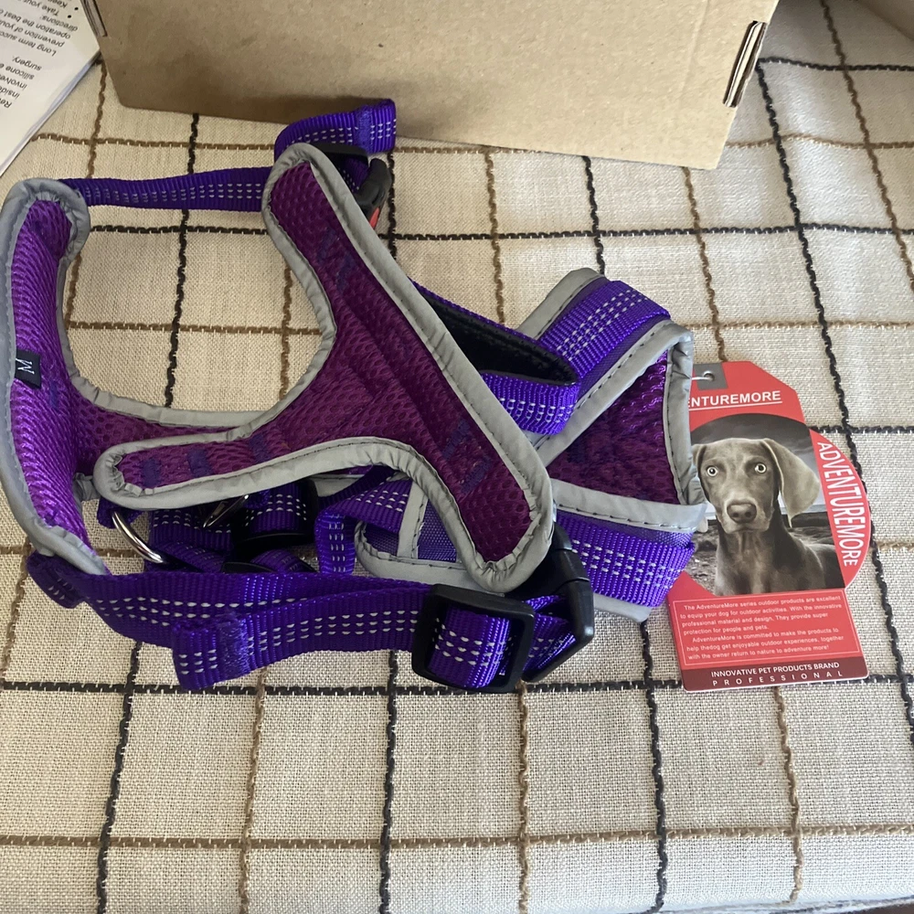 Dog Harness Adventure More Purple M new w/tags DWK tote22
