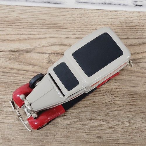 BROOKLIN MODELS BR 16 1936 DODGE VAN BURMA SHAVE CAR DIE CAST 1:43 - Picture 6 of 8