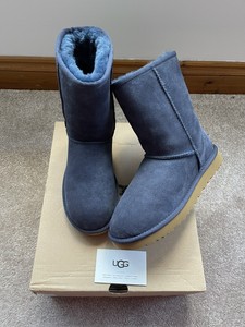 grey ugg boots size 4