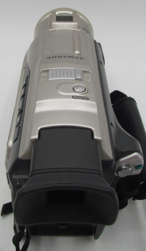 Samsung SCD80 MiniDV Camcorder bundle with Cords Remote Cassettes and Bag TESTED - Picture 17 of 24
