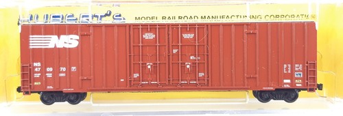 HUBERTS 60FT GUNDERSON BOX CARS(3) NORFOLK SOUTHERN KNUCKLES VGC BXD N-SCALE(KF) - Picture 4 of 8