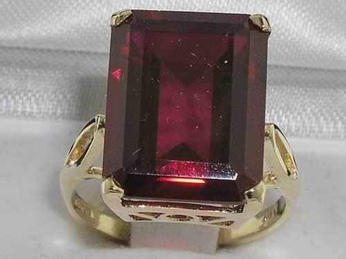 Solid 9ct Gold 16x12mm Octagon Cut Lab Created Ruby Cocktail Ring - Picture 1 of 4