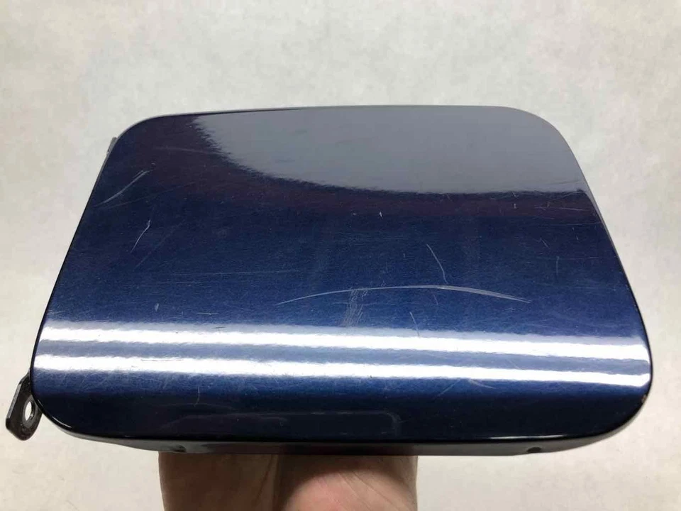 2002 - 2007 Subaru Impreza Wagon Fuel Tank Filler Gas Door Cover Lid Blue 4N8 - Image 4 of 4