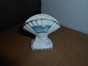 RARE VTG BONE CHINA PROSPECT POINT NIAGARA FALLS NY SOUVENIR TOOTHPICK HOLDER