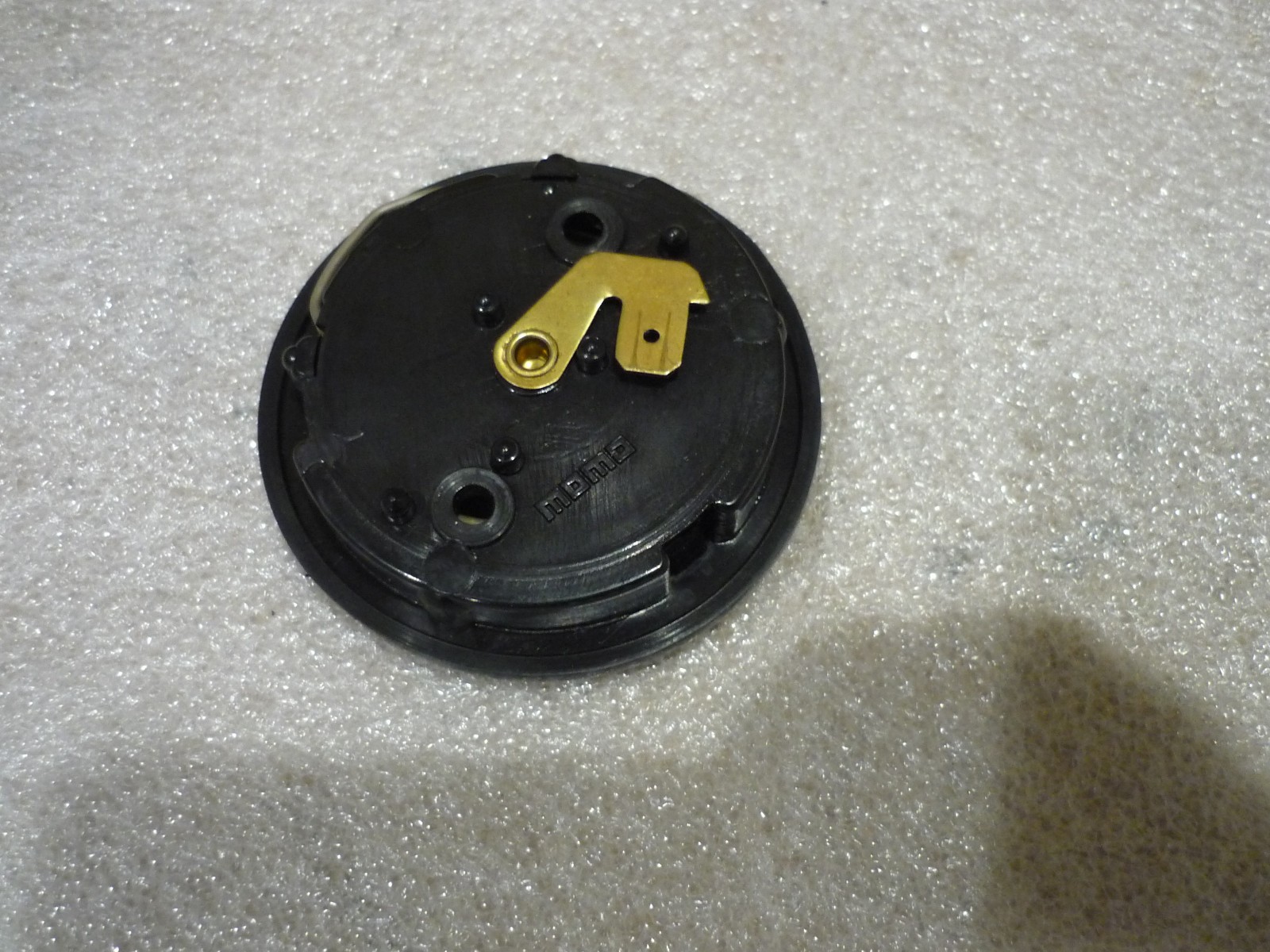 Ferrari 208,288,308,328, Many Others  -  Horn Push Button MoMo  - P/N 101071