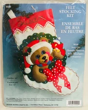 DESIGN WORKS CRAFTS FELT TEDDY BEAR & REDBIRD CHRISTMAS STOCKING KIT 5020 - NEW!