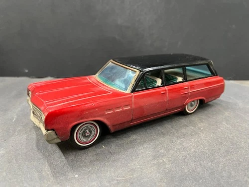 C4 VINTAGE Bandai 1963 Buick Estate Wagon Toy Tin metal FRICTION