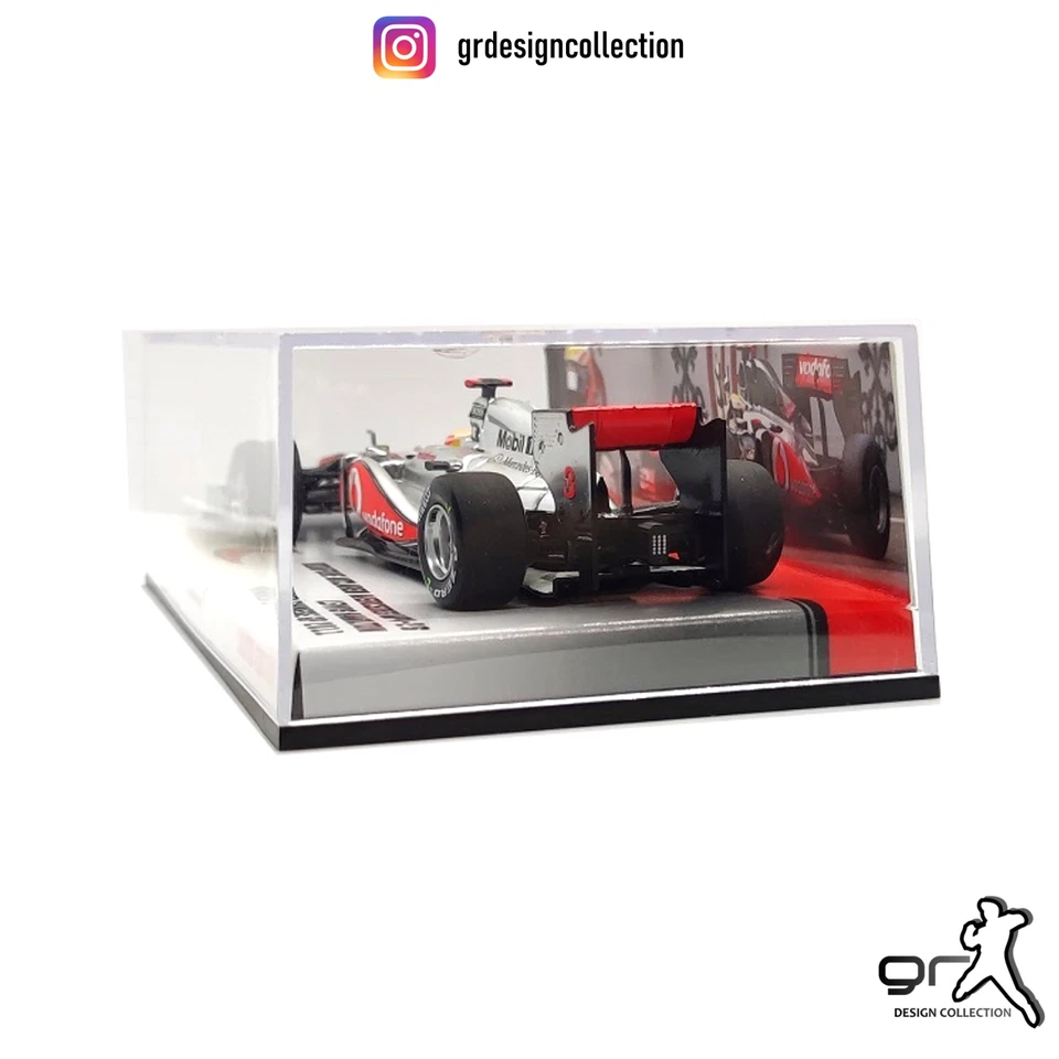 Lewis Hamilton - McLaren MP4-26 - F1 Winner Chinese GP 2011 / Minichamps  1:43 - Immagine 3 di 4