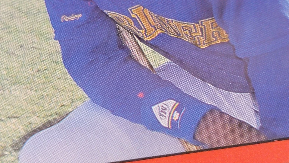 1990 Donruss Ken Griffey Jr. Seattle Mariners #365 cartão de beisebol ponto rosa erro! - Imagem 3 de 4