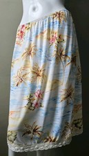 90's/Y2K Roxy Skirt Tropical Beach Print Rayon Crochet Trim Elastic Waist Large