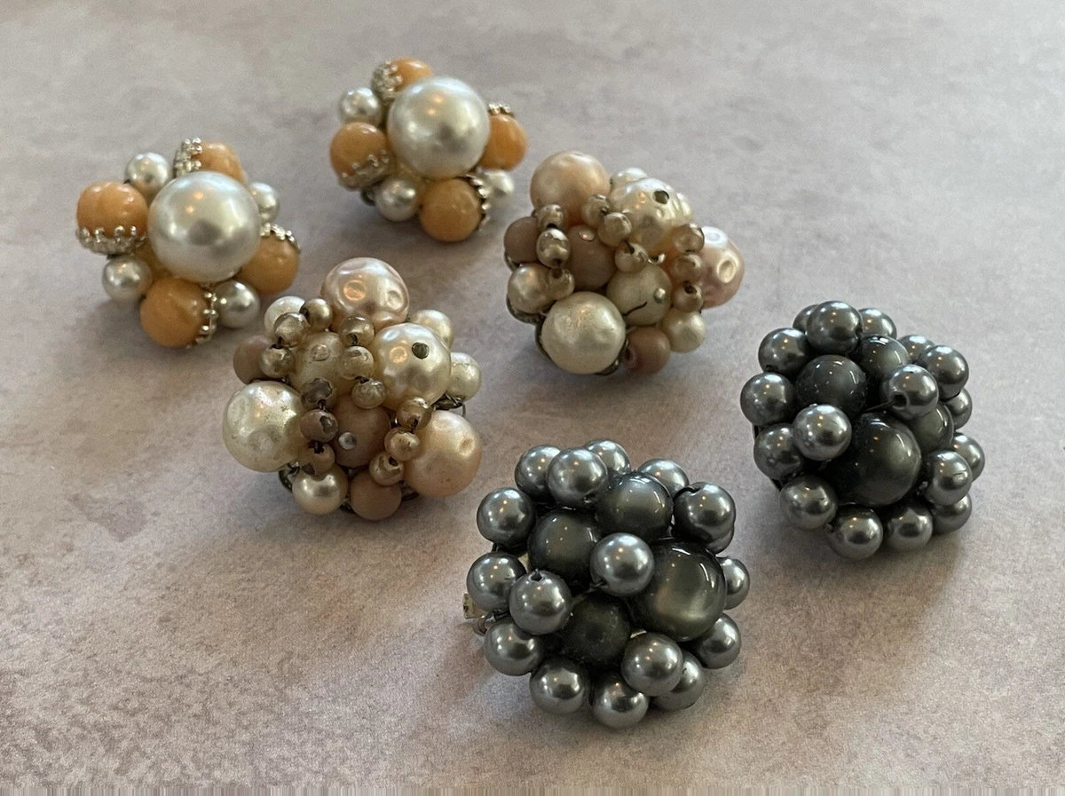 Costume best sale jewelry earrings