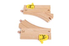 Hape E3781 Mechanische Y-Weichen (2 Stück) f...