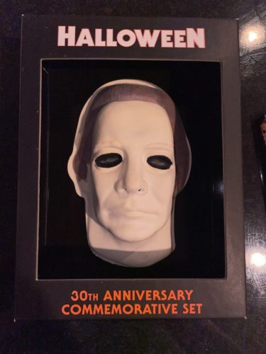 Rare Halloween 30th Anniversary Commemorative Set 6-Disc Set Numbered Limited Ed - Afbeelding 1 van 13