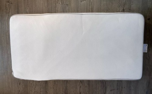 John Lewis Cot Mattress 60 X 120cm with washable Removable Cover. 10cm Deep. - Picture 5 of 11