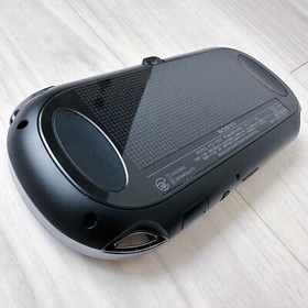 [EXCELLENT] PS Vita Sony PCH-1000 Playstation Console Working Duty-free
