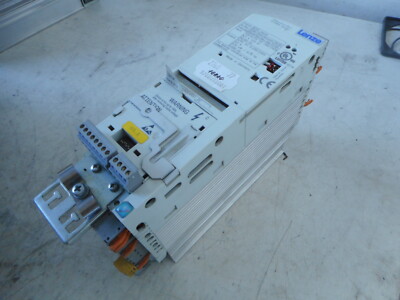 LENZE -- VARIABLE SPEED DRIVE 0.55kW -- 240AC Supply + CAN-BUS Module E82EV551