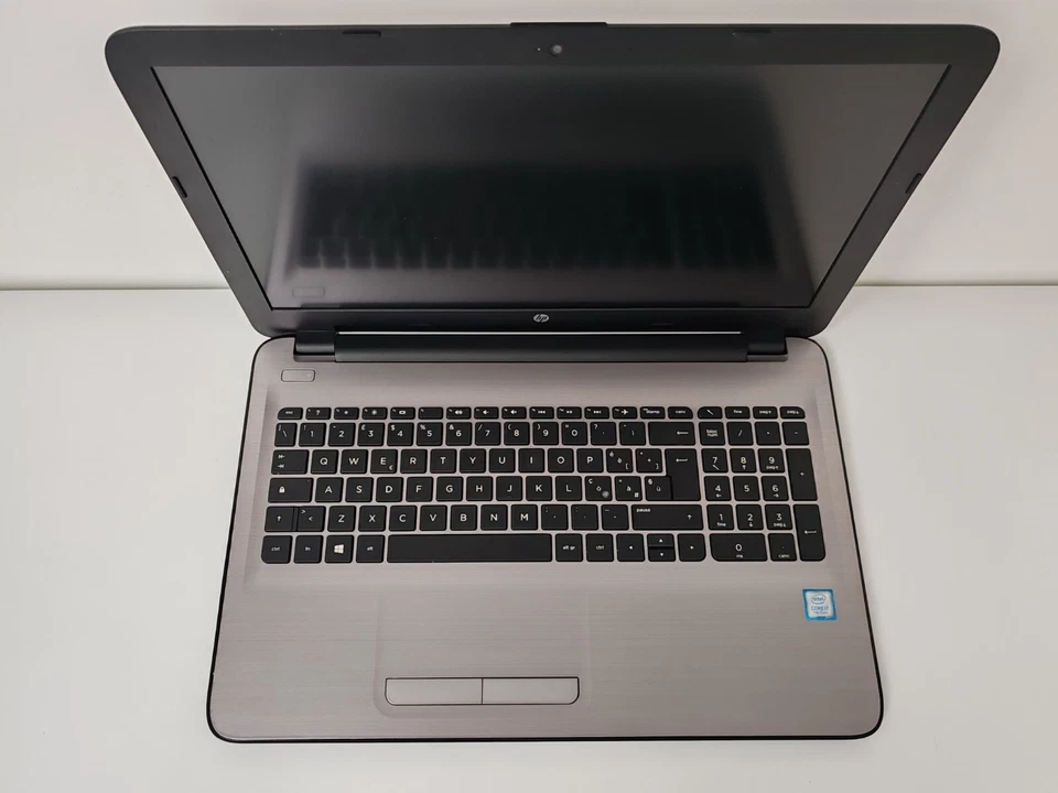 NOTEBOOK HP 250 G5 I7-7500U 8GB RAM 256GB SSD WINDOWS 11 WEBCAM - Immagine 3 di 4