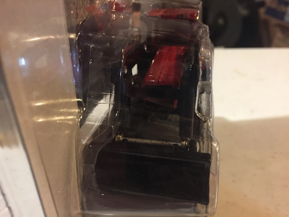 Case/IH 8920 Tractor w Loader Ultra Ultra Rare Premier Muddy Edition 1/64 Ertl - Image 4 of 4