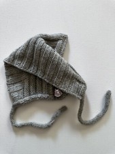 Tipically Red Hand Knit Wool Pixie Hat, Newborn Baby, Winter Beanie