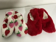 Lot of 2 Auden Faux Fur Fuzy Slipper Socks With Grippers Size M/L [8-10]