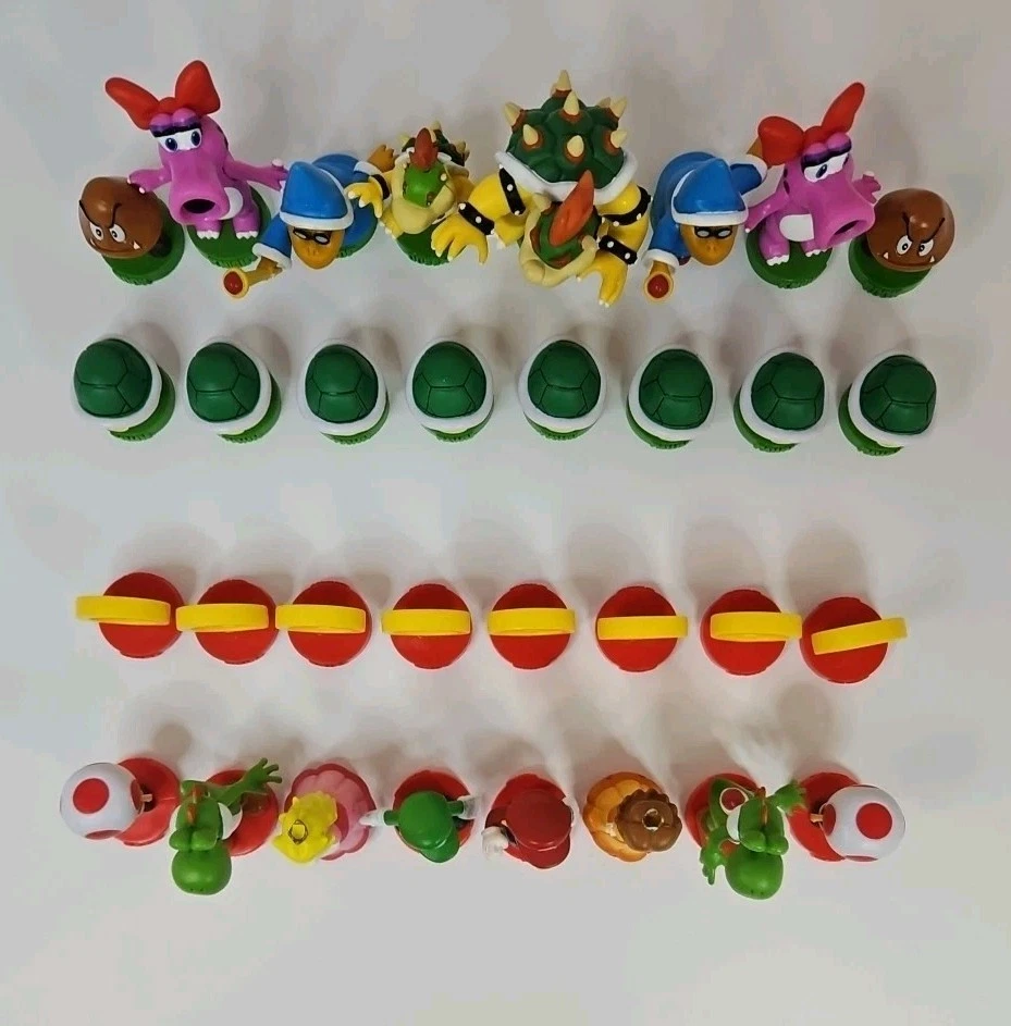 2009 Super Mario Chess Set Board Game Complete 32 Piece Set Pieces Only - Image 2 of 4