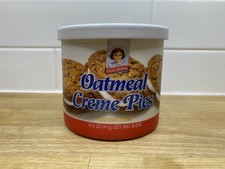 Goose Creek Oatmeal Cream Pie Little Debbie Scented Wax 3-wick Candle Pre-owned