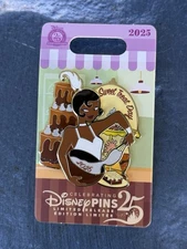 2025 DISNEY SWEET TREAT DAY PIN TIANA PRINCESS AND THE FROG BEIGNETS LR