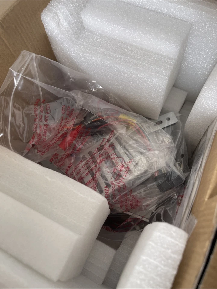 Sound Storm SDML10ACP Single Din Chassis, Detachable 10in Touchscreen - Image 4 of 4