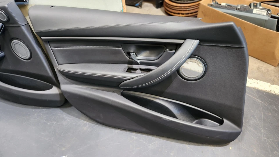 ✅ OEM BMW F80 M3CS M White Black Full Leather Interior Heated Seats SET * - Image 2 of 4