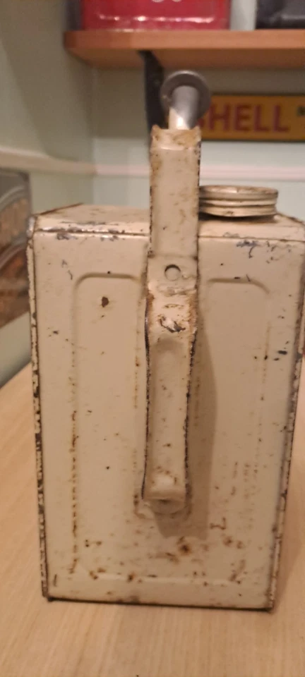 Vintage Cream Paraffin Can Valor Esso Blue "Circal"60/70s - Image 3 of 4