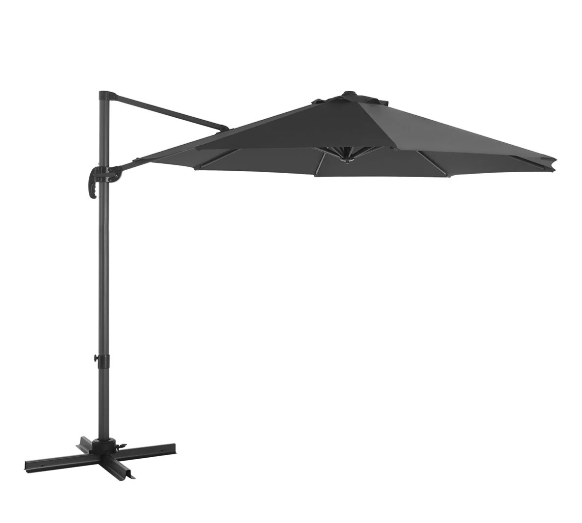 Parasol décentré orientable 360° pour protéger efficacement du soleil