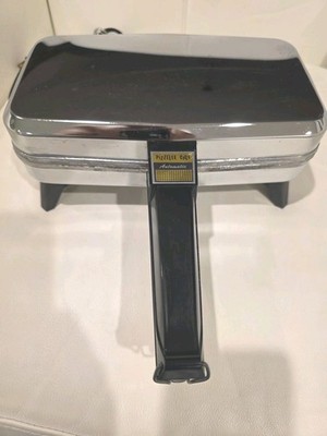 Pizzelle Chef 300A  Vitantonio Automatic Italian Waffle Cookie Maker Chrome VTG