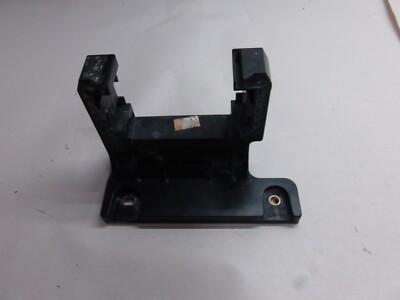 2003 Suzuki XL-7 Grand Vitara Underhood Fuse & Relay Center Bracket