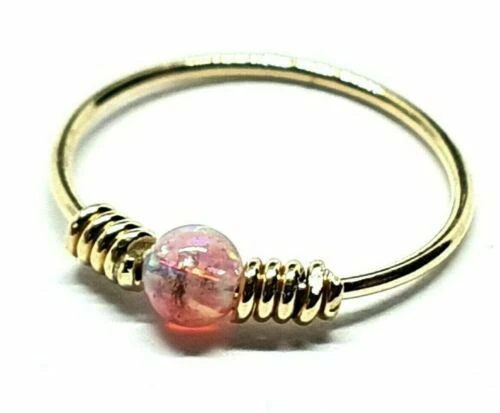 Body piercing cercate di oro