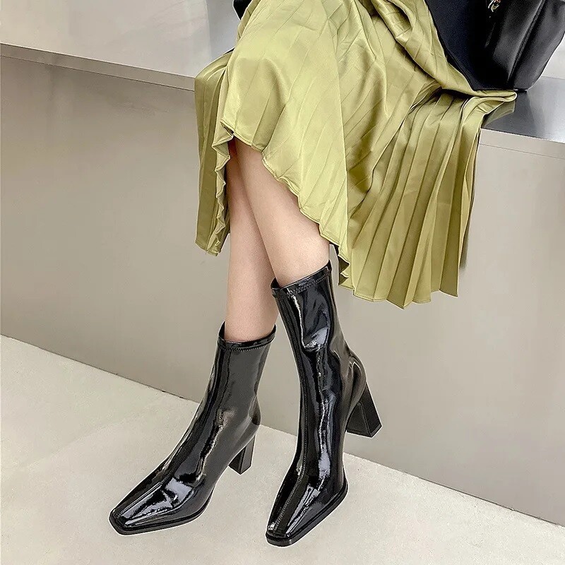 靴 YELLO BLAQUEE SHORT BOOTS YE-23A1-SB32 YELLO / TOKYO BLACK MID SNEAKER SHORT BOOTS
