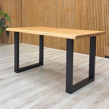 Tavolo da pranzo Furniture Village Bodahl 'Terra' 01 rovere massello oliato bordo grezzo 140 cm