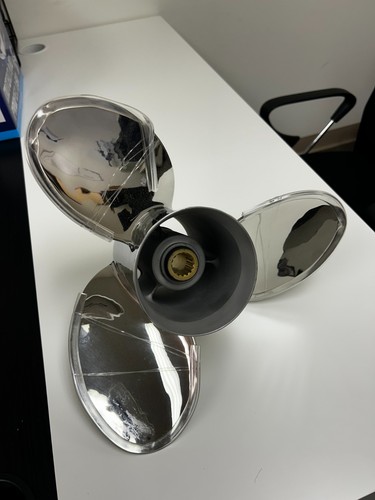 15 x 21 Stainless Boat Propeller For Evinrude OMC Johnson 130-300HP 15Tooth RH - Picture 2 of 7